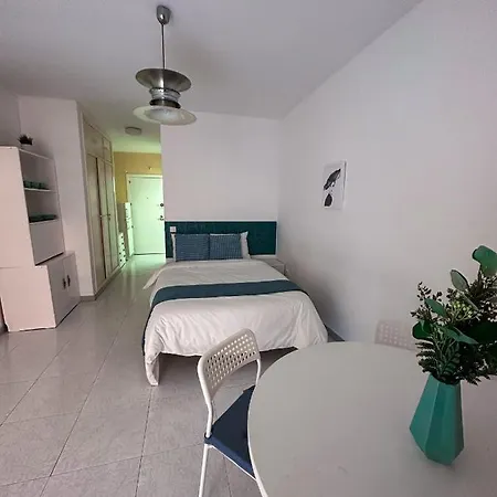 Wonderful Apt With Terrace - 15M Walk Giralda Seville Exterior photo